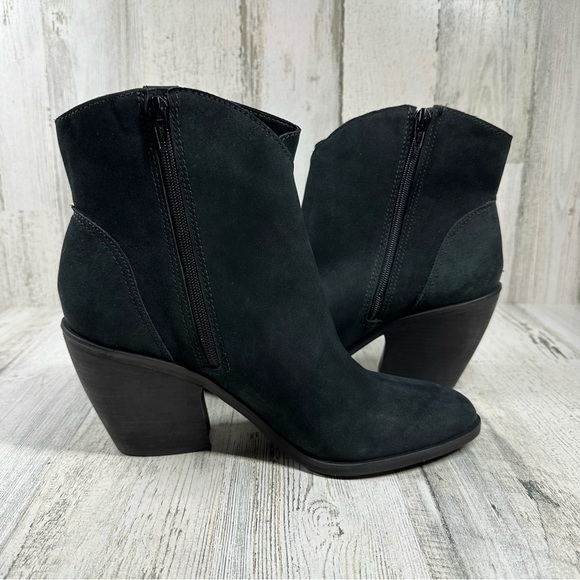 NEW Lucky Brand Loxona Black Leather Block Heel Ankle Boots #1033 - Picture 2 of 13